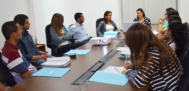 Grupo de Estudos Augusto Becker participa de palestra sobre Execução de Título Extrajudicial