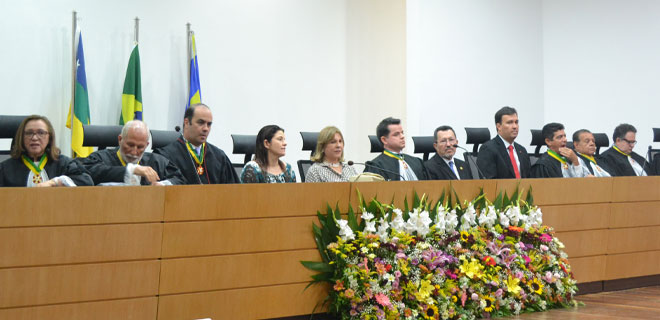 Procuradora-Geral participa de solenidade da Ordem Sergipana do Mérito Trabalhista