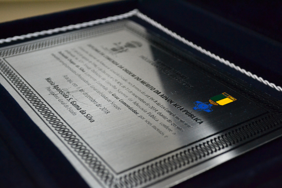 Autoridades sergipanas são homenageadas em solenidade de entrega da Ordem do Mérito da Advocacia Pública pela PGE