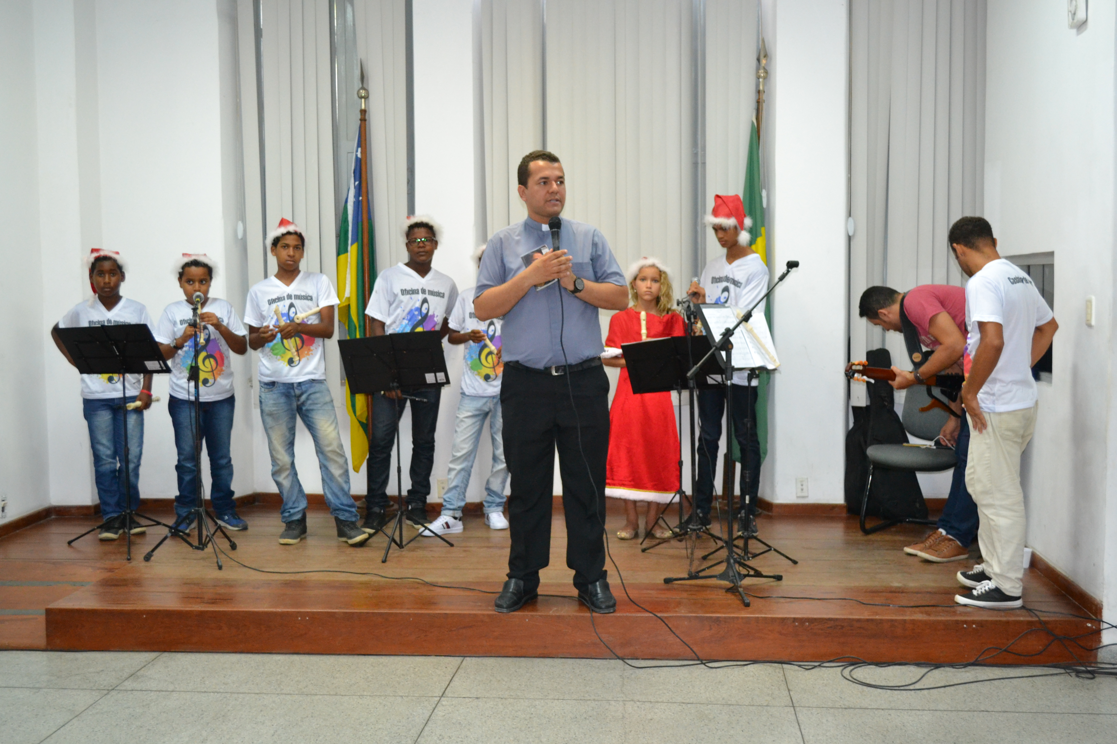 Benção e emoção marcam confraternização na PGE